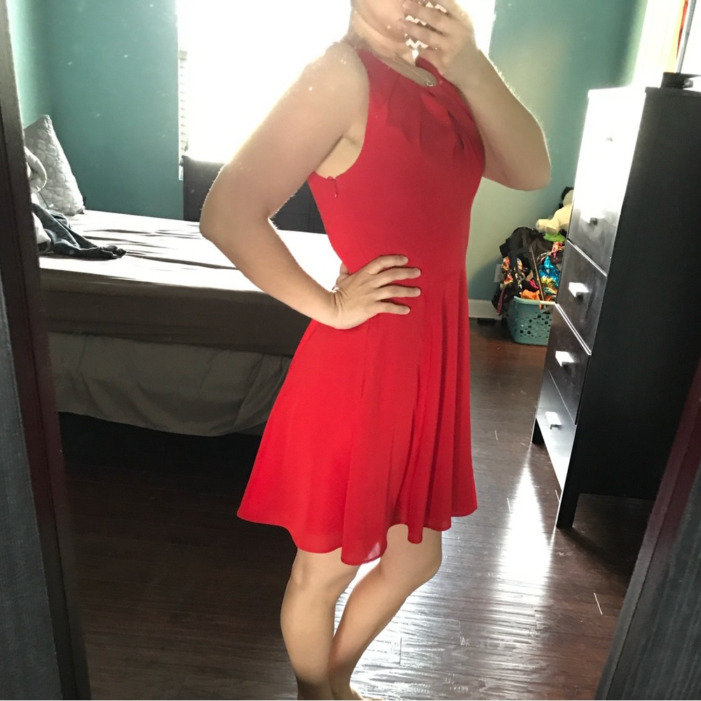 Express Keyhole Dress Size 4 NWT